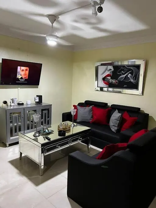 Entire Apartment Tu Nido De Amor 2 Santo Domingo West 0*,